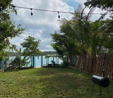 Xul-Ha House | Casa Abeii: Enchanting Retreat by the Lagoon
