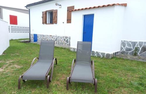 Barreiros House | Family-Friendly Retreat at Casa Acantilado Barreiros