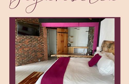 Valle de Bravo House | Casa Acento: Guest Rated 10/10 with Pool & Hot Tub