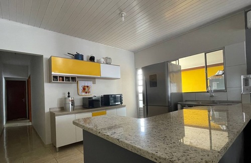 Ipiranguinha House | Cozy Retreat in Ubatuba with Nature Views & Family-Friendly Perks