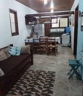 Estufa I House | Cozy Beachside Retreat with Ocean Views & Pet-Friendly Perks