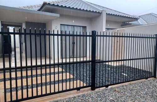 Itajuba House | Cozy Casa Near the Beach with Ocean Views & Pet Friendly