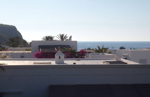 Piscita Villa | Casa Ada: Oceanfront Retreat with Spa and Pet-Friendly Amenities
