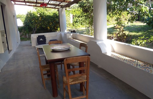 Piscita Villa | Casa Ada: Oceanfront Retreat with Spa and Pet-Friendly Amenities