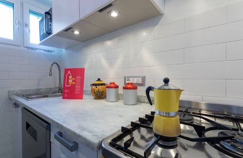 Vittoria Apartment | Family-Friendly Comfort at Casa Adriana Apartment