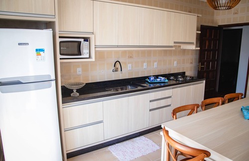 Paes Leme House | Inviting Casa Agradável in Imbituba: Pet Friendly Retreat