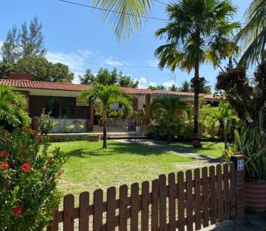 Maria Farinha House | Charming Casa in Pontal de Maria Farinha with Ocean Views