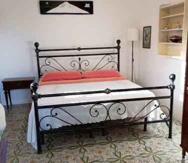 Stromboli House | Welcoming Casa Agrumeto: Breakfast & Family-Friendly Stay
