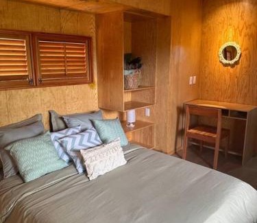 Saladita Apartment | Cozy Ohū Surfside Shack with Pool & Pet-Friendly Perks