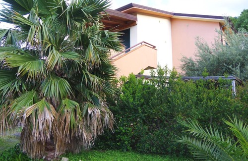 San Giorgio Apartment | Cozy Casa Al Cicero: Pet-Friendly with Ocean Views
