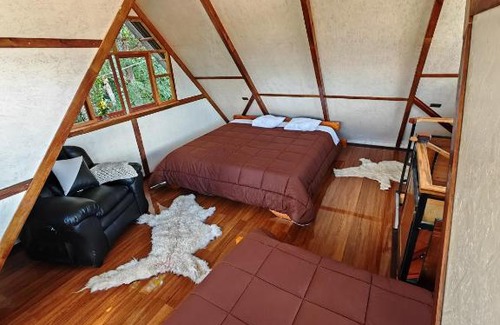 Oxapampa House | Family-Friendly Retreat at Casa Austro Alemana - 9/10 Rated