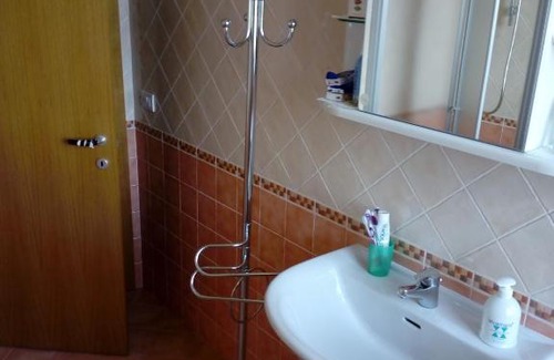 San Tommaso Tre Archi Apartment | Cozy Casa al Mare: Your Ideal Beach Getaway Awaits