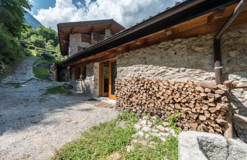 Ville del Monte Apartment | Guest Rated 9.5 - Casa al Mulino: Pet & Child Friendly Retreat