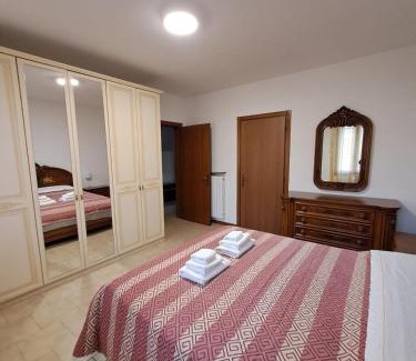 Ponte di Brenta Apartment | Eco-Friendly Retreat at CASA AL PONTE with Hot Tub Access