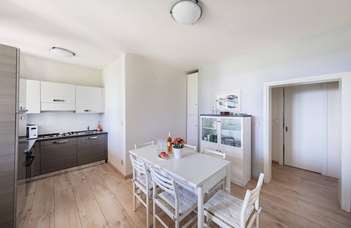 Lonato del Garda Apartment | Casa Alba: Family-Friendly Retreat with Pool and Garden