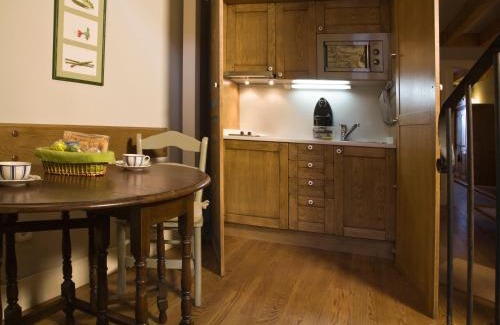 La Hiruela Apartment | Casa Aldaba: Family-Friendly Retreat with Top Reviews