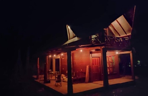Yucatan Peninsula Ski Chalet | Relax at Casa Alegra: Family-Friendly Chalet with Jacuzzi