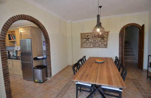 Alcaucin Villa | Relaxing Casa Alegria: Mountain Views & Private Pool Retreat