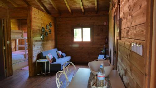 Casal do Abegao Ski Chalet | Stunning Casa Alfazema with Pool & Oceanfront Views