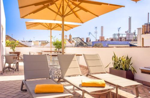 Santa Cruz Hotel | Experience Casa Alhaja by Shiadu: Oceanfront Escape with Pool