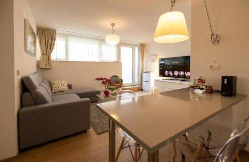 Ascona Apartment | Pet-Friendly Casa Alice Ascona: A 9.6/10 Guest Favorite