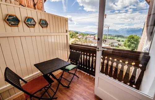 Malosco House | Ideal Family Retreat at Casa Alice - Pet & Child Friendly
