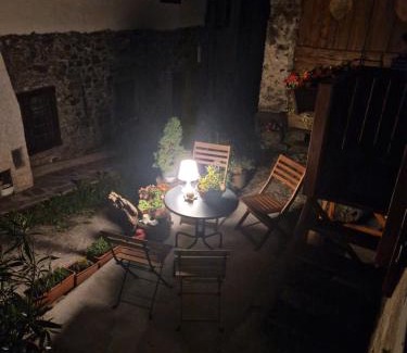Sutrio Apartment | Pet-Friendly Stay at Casa all’antica fontana - Rated 9.8