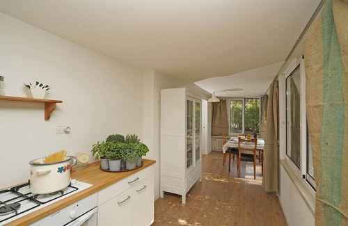 Manerba del Garda Apartment | Experience Casa Alla Rocca: Family-Friendly & Pet Welcoming