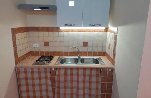 Capaci House | Guest Rated 10/10: Casa Allegra with Breakfast & Family Fun