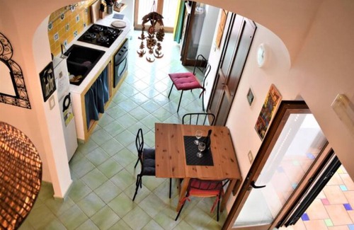 Chiesa Nuova House | Discover Casa Alma in Positano: Spa & Family-Friendly Getaway
