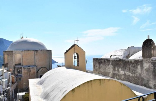 Chiesa Nuova House | Discover Casa Alma in Positano: Spa & Family-Friendly Getaway