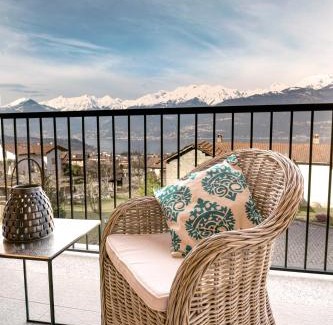 Colico Piano Apartment | Casa ALMA: 4-Star Family-Friendly Retreat with Top Reviews