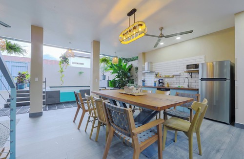 La Fortuna House | Exceptional Casa Aloma in La Fortuna with Pool & Family Amenities