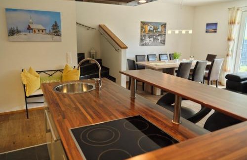 Goldegg House | Discover Casa Alpina: Family-Friendly with Kitchen Amenities
