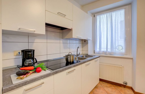 Riva del Garda Apartment | Casa Alpino 4: Pet-Friendly Retreat in Riva del Garda