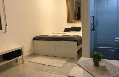 Quesada House | Relax at Casa Alta - Villa with Private Pool for Families