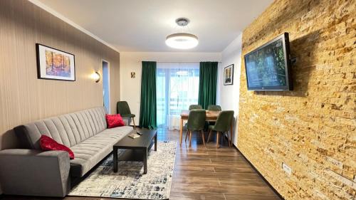 Busteni Villa | Family-Friendly Casa Ama: Guest Rated 9.9/10 Experience