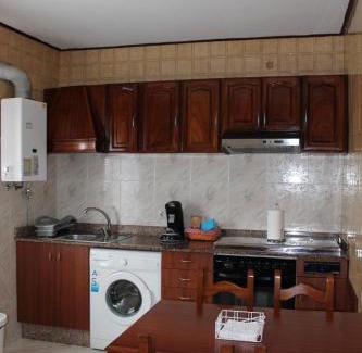Lira Apartment | Casa Amadora: Pet-Friendly Oceanfront Hideaway with High Ratings