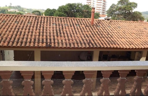 Sao Lourenco Apartment | Discover Casa Amanda Guimarães: Family & Pet Friendly Retreat