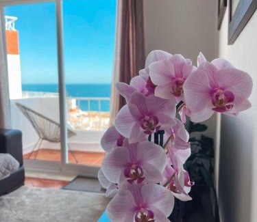 Praia da Luz Apartment | Casa Amar - Breathtaking Ocean View with Family-Friendly Perks