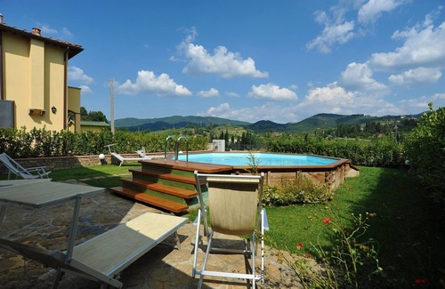 Greve in Chianti Villa | Idyllic Casa Amaranta: Poolside Retreat in Chianti