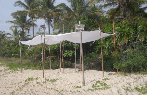 Corumbau House | Cozy Casa Amarela: 200m to the Beach, Pet-Friendly Stay