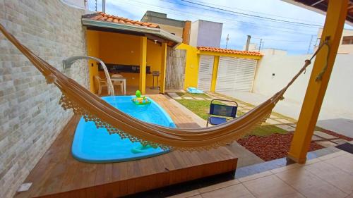 Guaibim House | Relax at Casa Amarela: Family-Friendly Beach Retreat