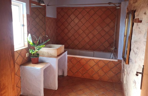 Sao Bartolomeu Other | Cozy Casa Amarela Villa: Pool and Family Amenities Await