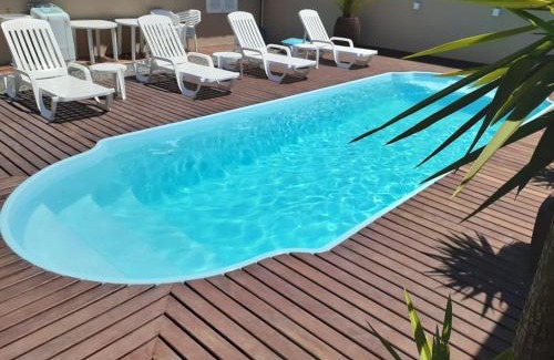 Mariscal House | CASA AMBAR: Pet-Friendly Retreat with Pool in Mariscal