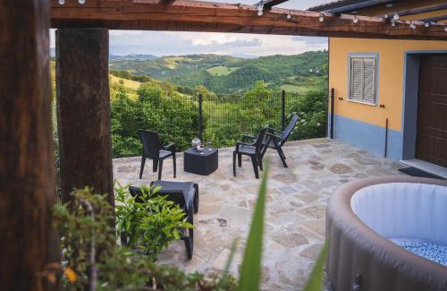 Valfabbrica House | Relax at Casa Ambrogi: Pet-Friendly with Ocean Views