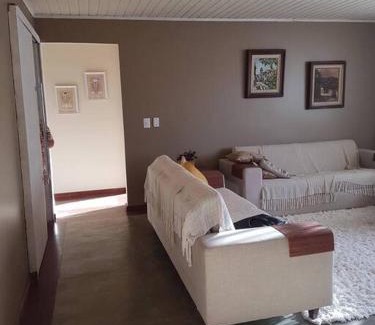 Nova Friburgo House | Spacious Casa with Pool, Child-Friendly Amenities & Top Rating
