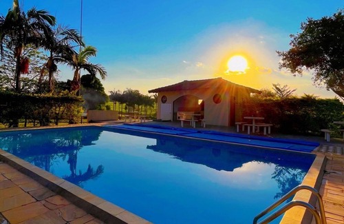 Sao Carlos House | Relaxing Casa Ampla with Pool and Breathtaking Views