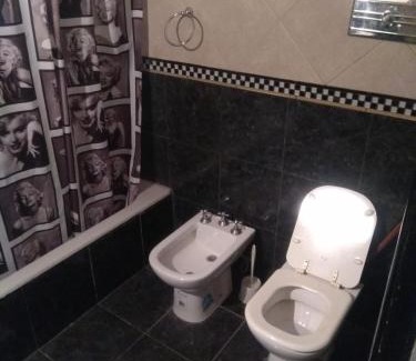 Necochea House | Inviting Casa for 5 with Pet and Child Friendly Amenities