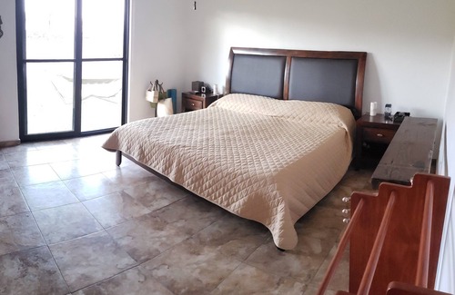 Jojutla House | Spacious Casa with Garden & Pool, 5 Minutes from Tequesquitengo